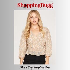 She + Sky Bubble Sleeve Surplice Blouse in Light Taupe ~ NWT! ✨ (SB1370)